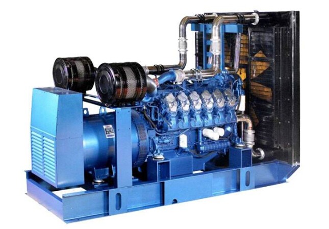 邵阳康明斯30kw小型柴油二手发电机组 邵阳康明斯30kw小型柴油二手发电机组